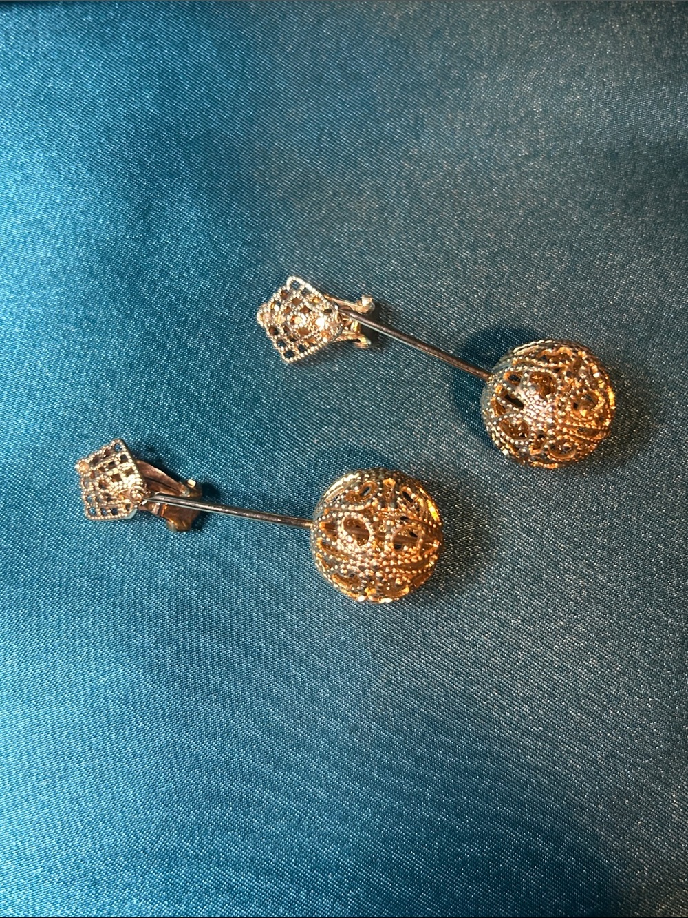 Gold Filigree Drop Earrings - Women's Jewelry